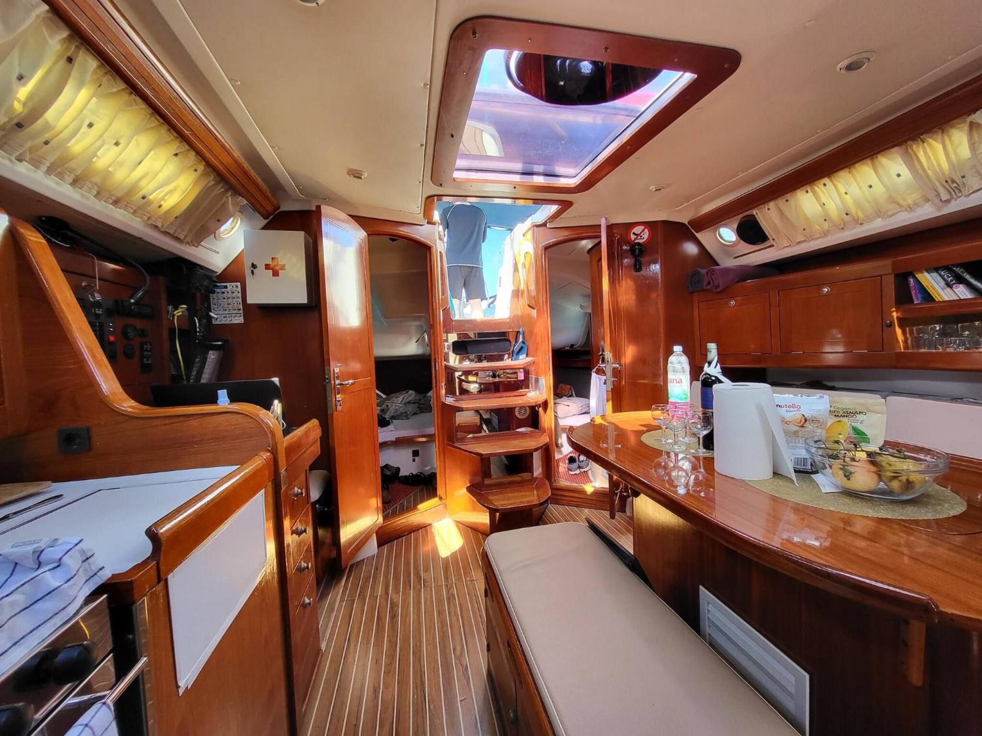 Vikendica 3 Or 5 Days Sailing Cruise In Croatia *