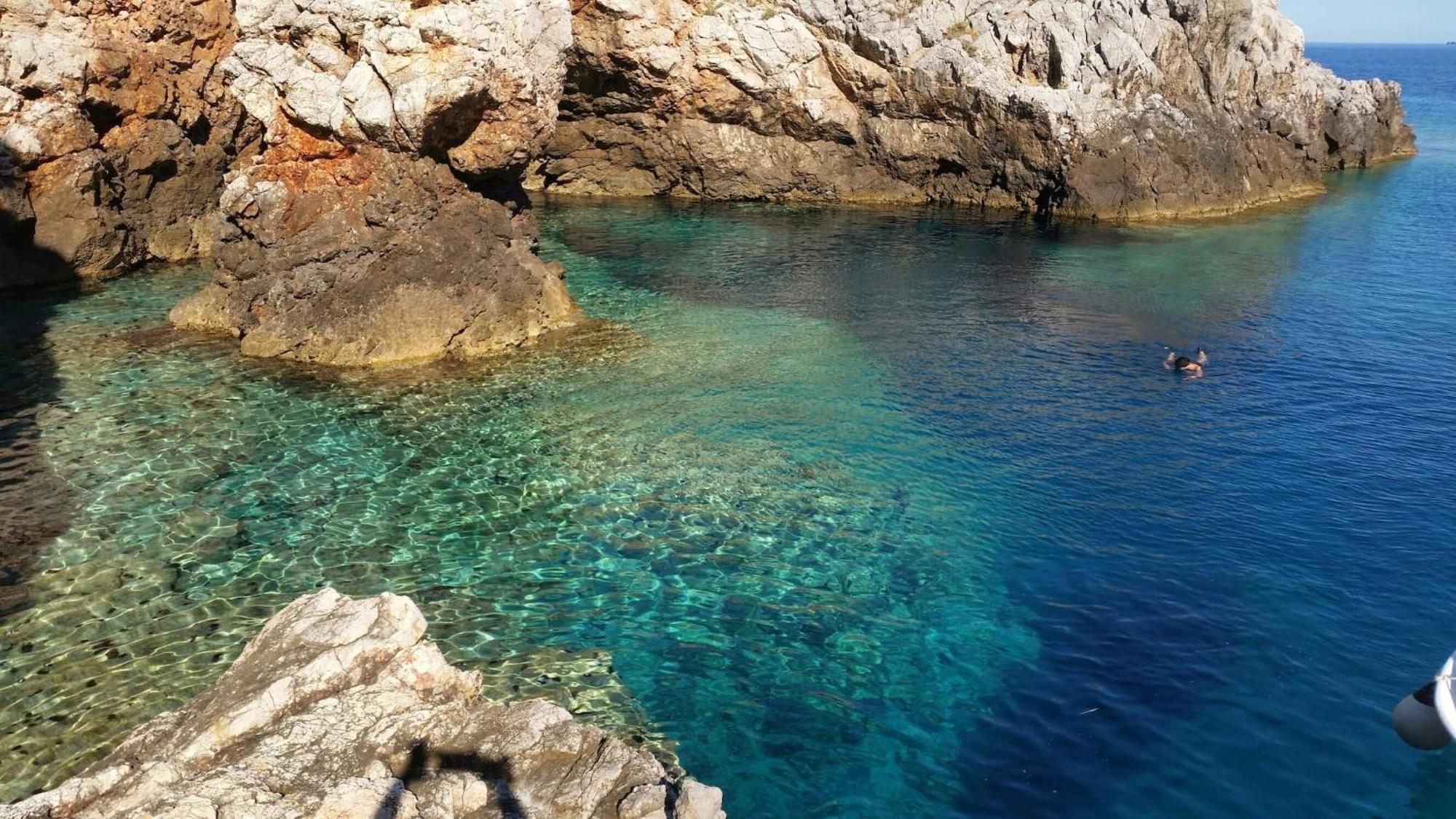 3 Or 5 Days Sailing Cruise In Croatia Vikendica Split